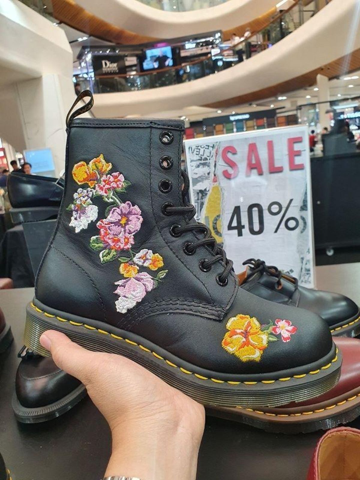 dr martens 40 size